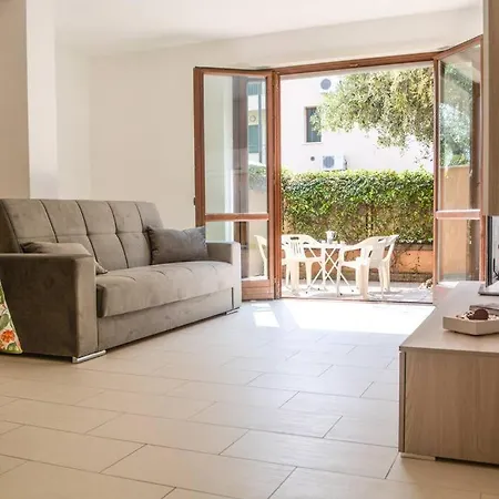 Comfortable Flat With Garden And Pool! Lejlighed *