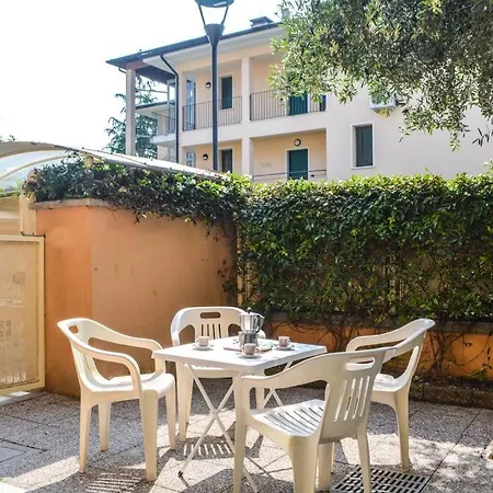 Comfortable Flat With Garden And Pool! Lejlighed Toscolano Maderno