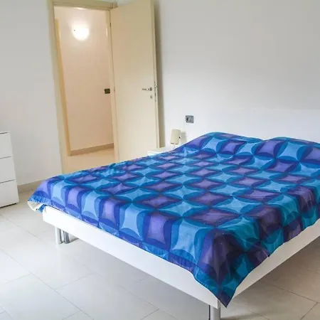 Comfortable Flat With Garden And Pool!